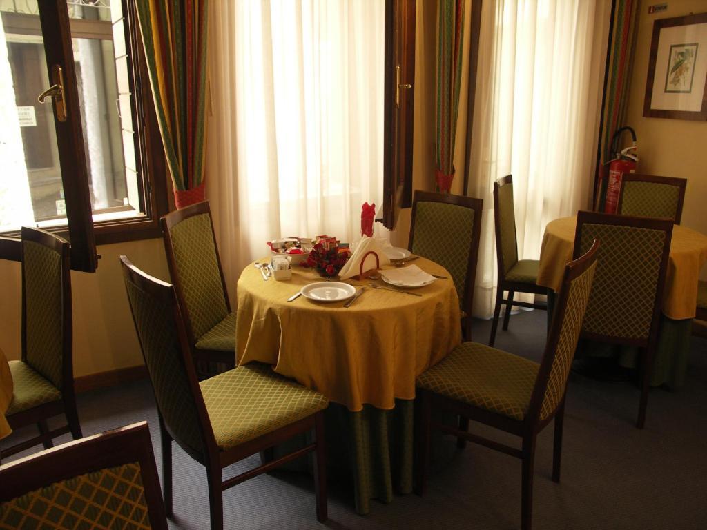 Hotel Duse Азоло Номер фото